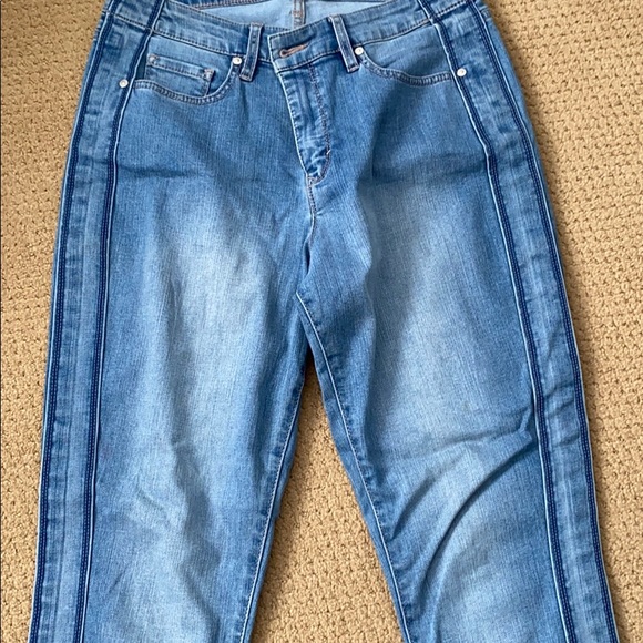 Martha Stewart Blue Jeans - Picture 7 of 7